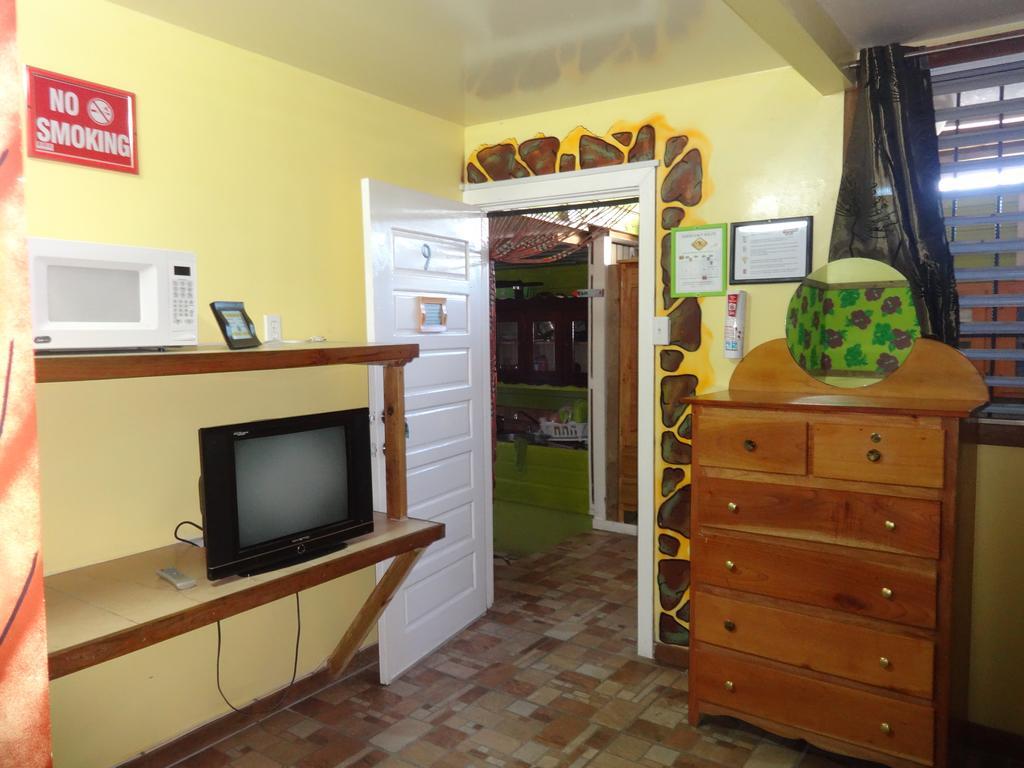 Cocopele Inn Сан-Игнасио Экстерьер фото