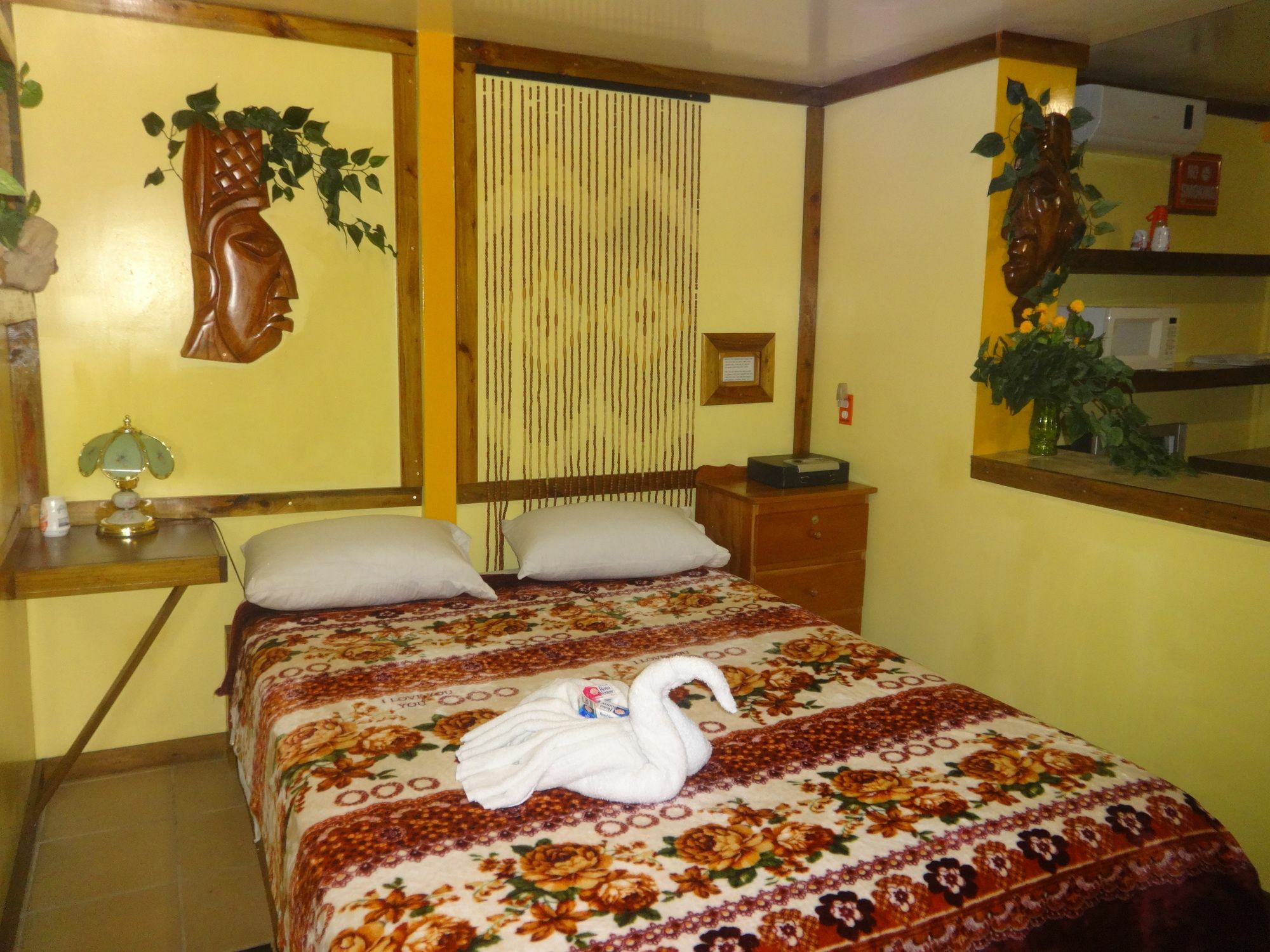 Cocopele Inn Сан-Игнасио Экстерьер фото
